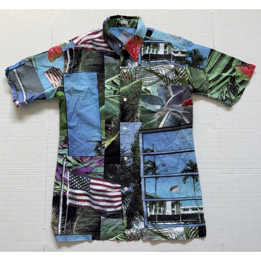Robert Graham Short Sleeve American Flag Tropical Button Up No Tags Men's large